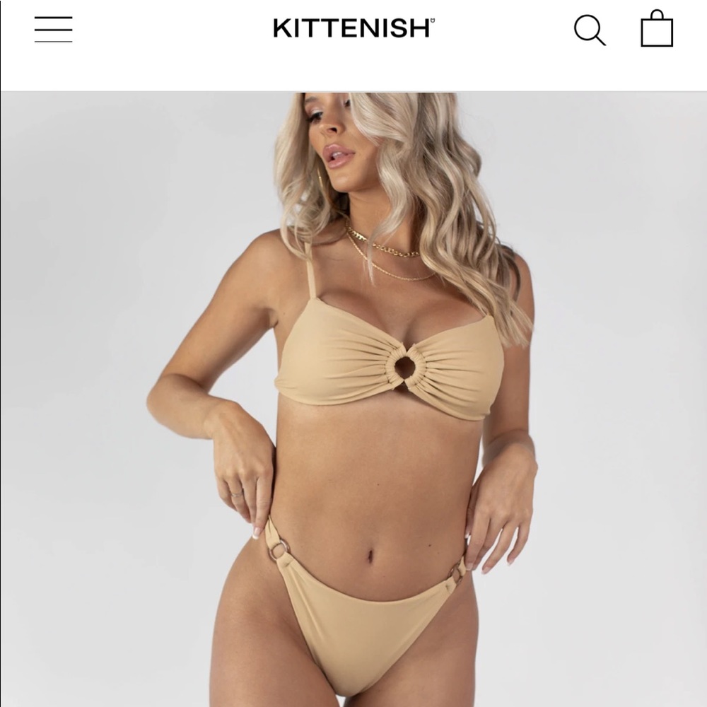 NWT Kittenish keyhole bikini Jessie James Decker